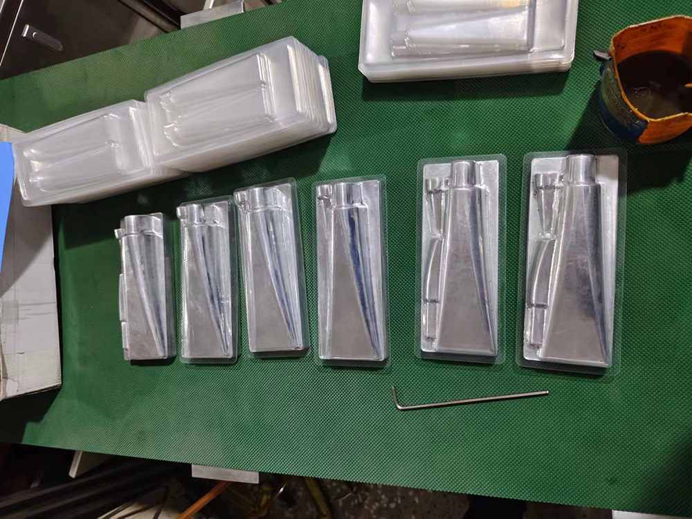 образец блистерной-упаковочной машины