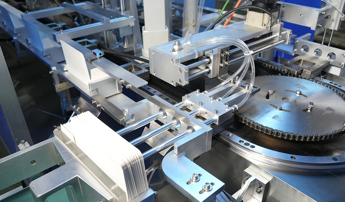 Всасывание картона